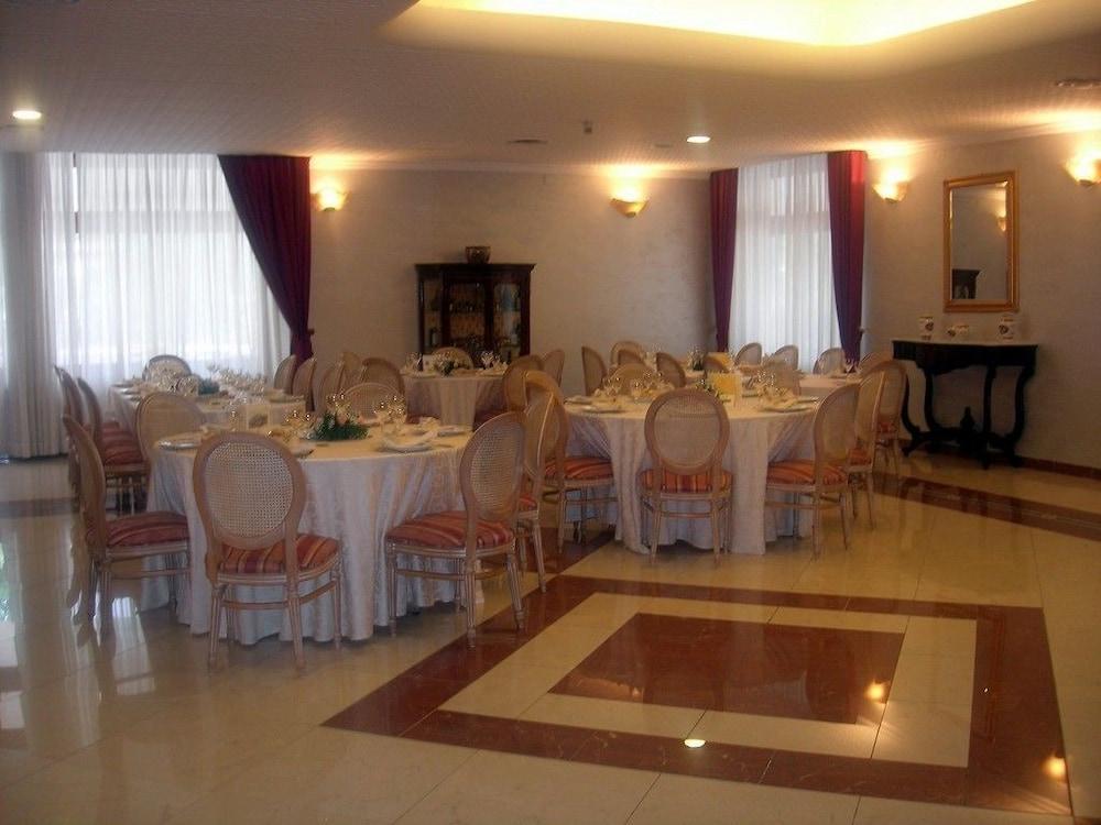 Hotel Ristorante Belvedere Казерта Экстерьер фото