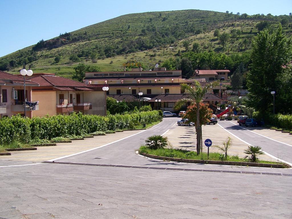 Hotel Ristorante Belvedere Казерта Экстерьер фото